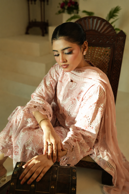 Luxury Pret 3pc dress – A2138