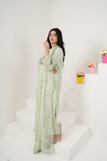 Luxury Pret 3pc dress – A2122
