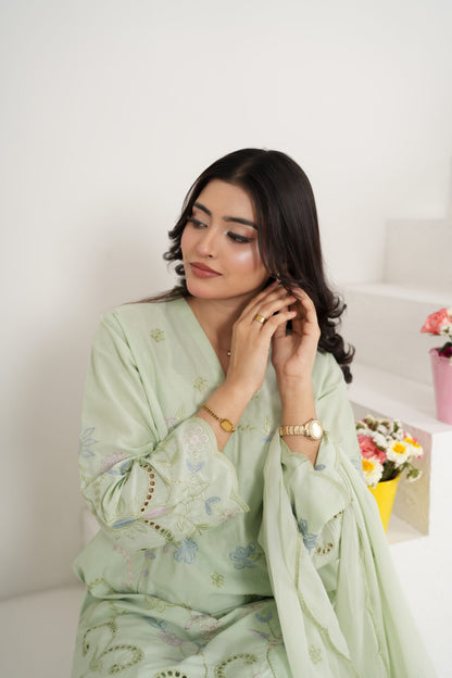 Luxury Pret 3pc dress – A2122